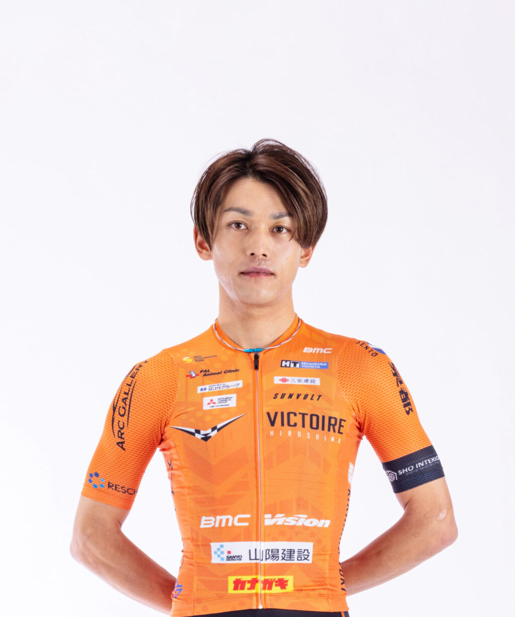 写真: Keisuke ASO