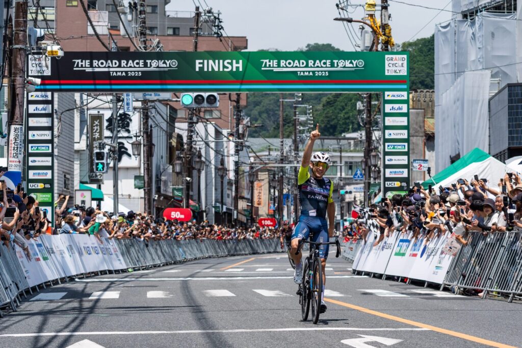 画像: 【レース速報】エリート男子はクアルトゥッチ、エリート女子は小林あか里が優勝！